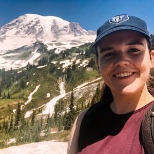 Meet your Posher, Hannah